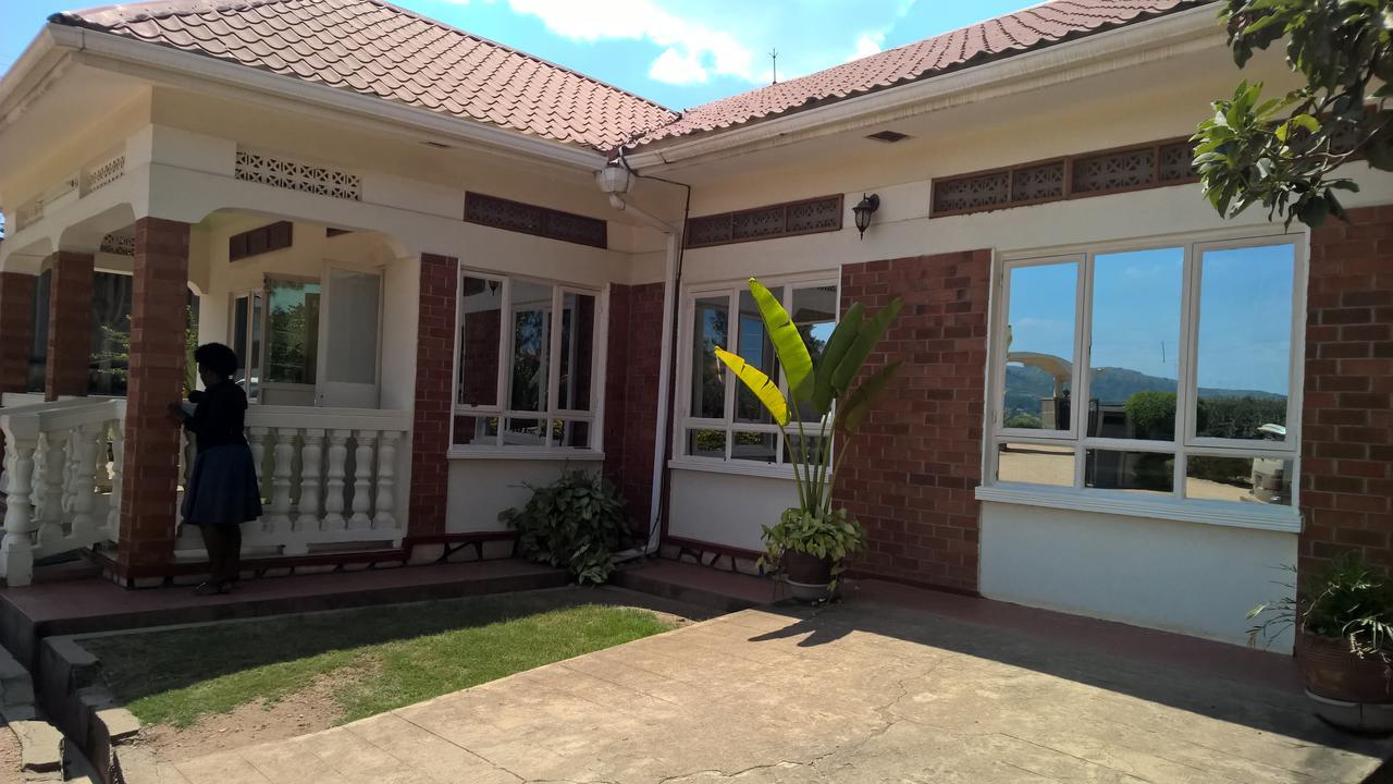 Mubende Hotel Exterior photo